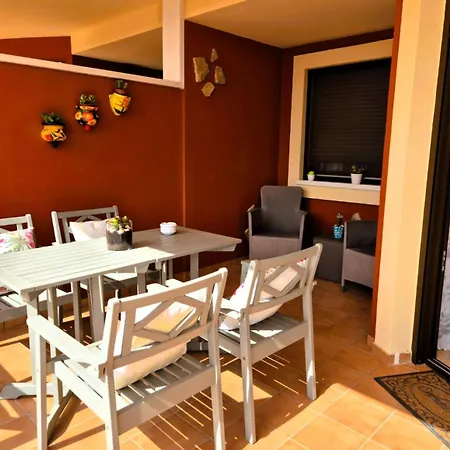 Casa Nesea 2 Lejlighed